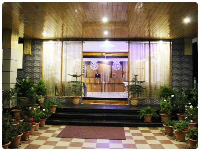 gallery4