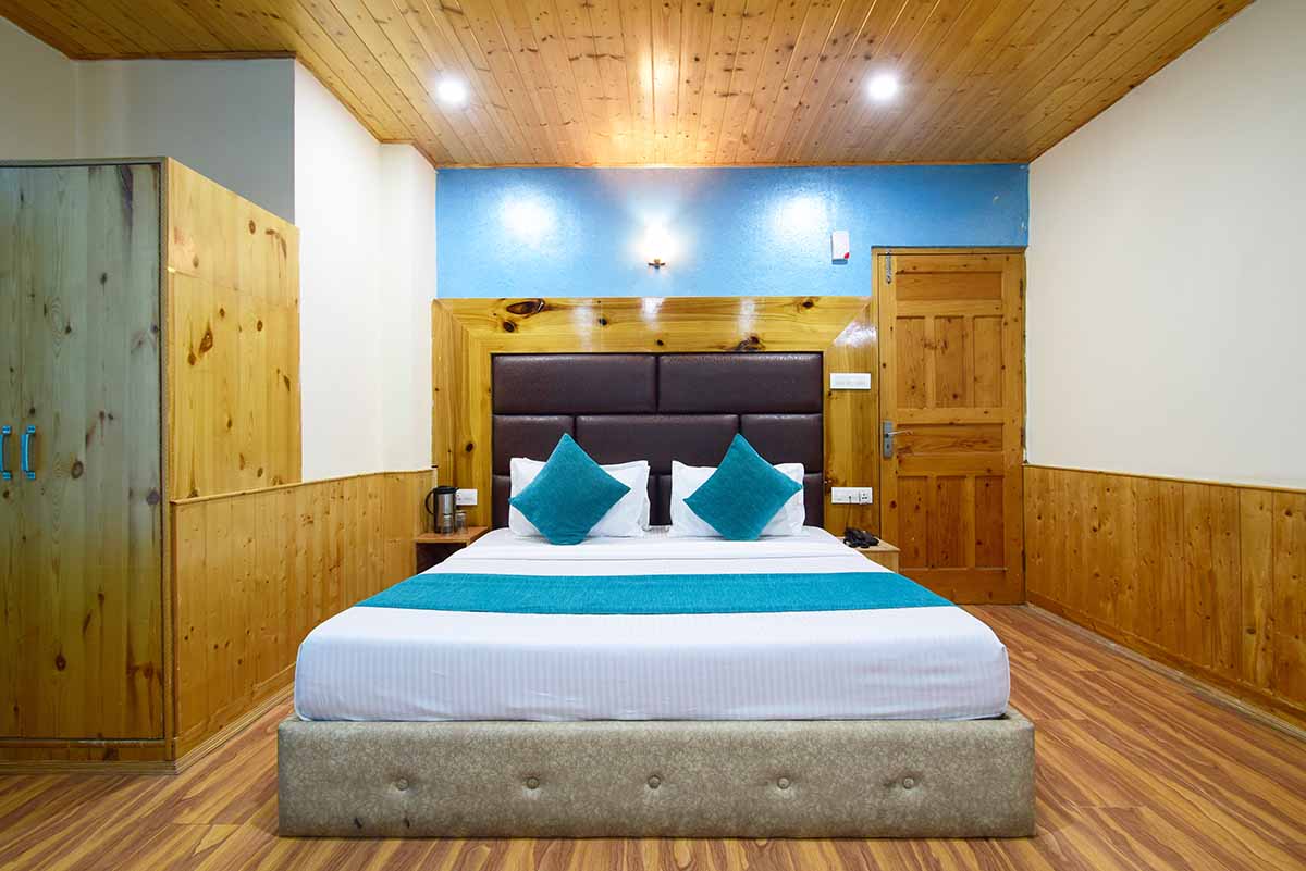 Deluxe_Bed
