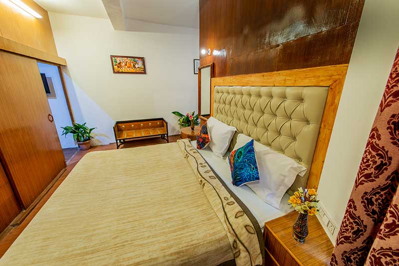 FamilySuite
