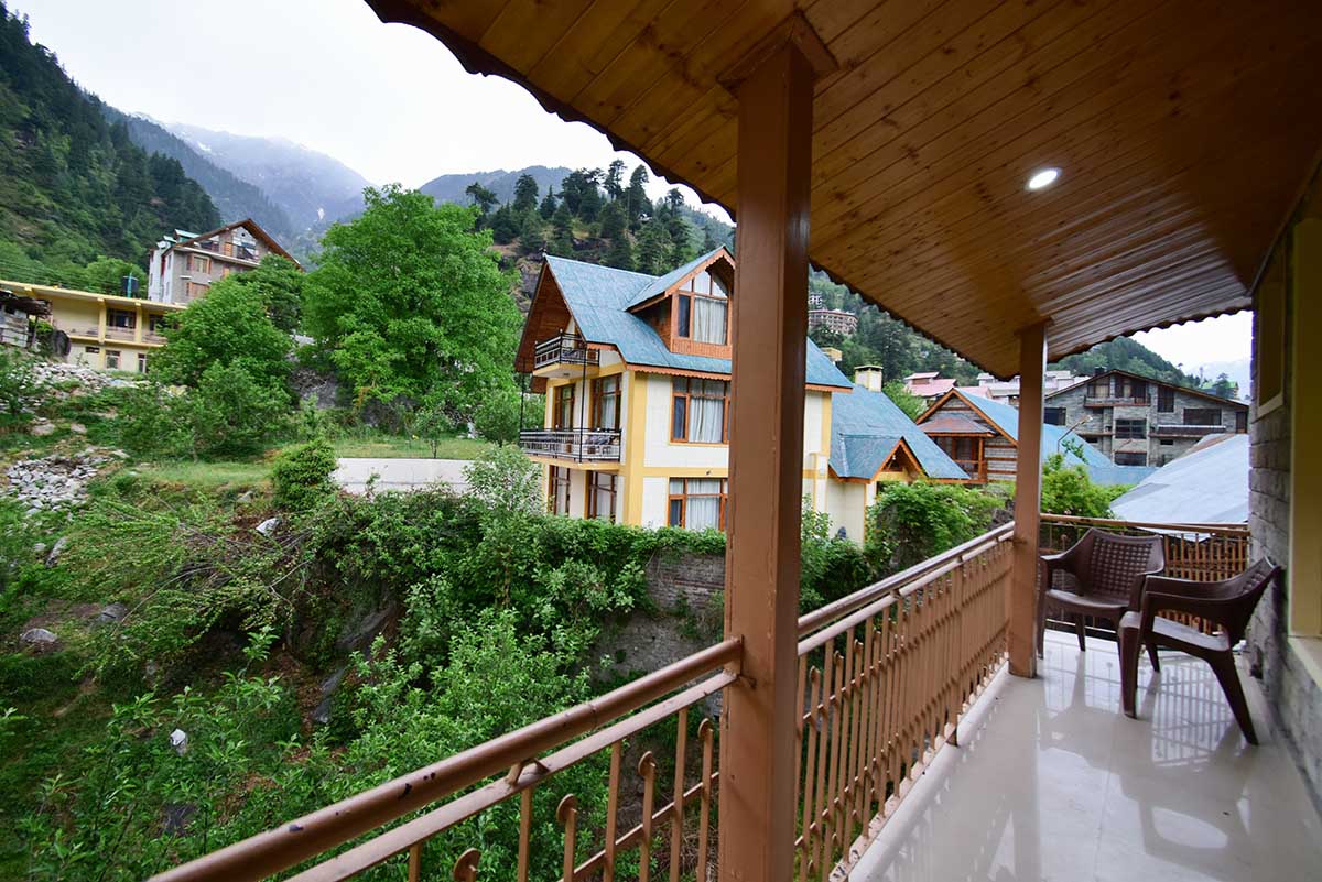 Luxury_Balcony