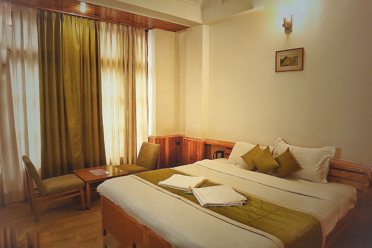 deluxe-room