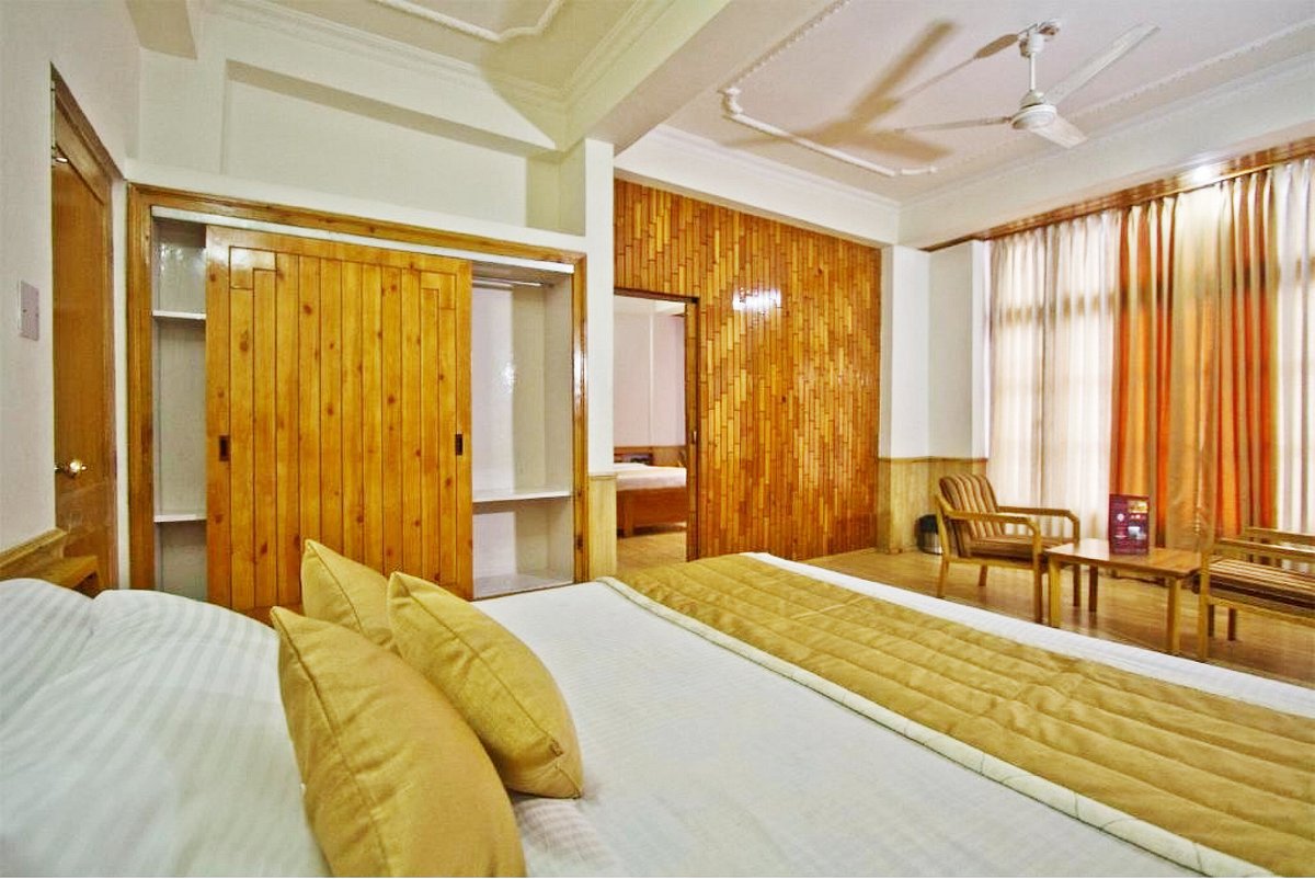 hotel-snow-view-manali (2)