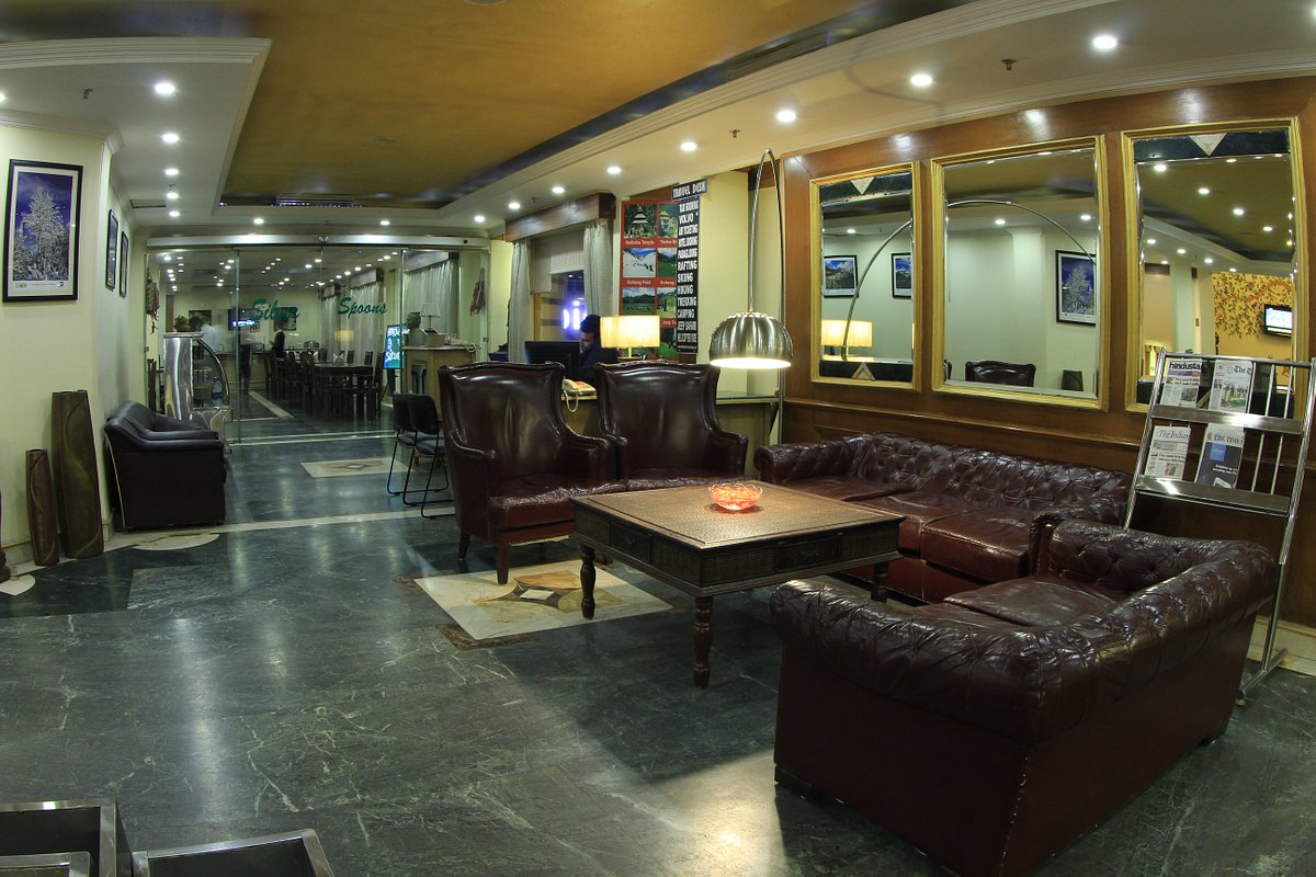 lobby