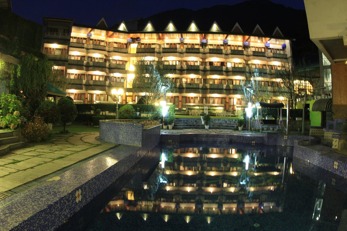 piccadily-manali (7)