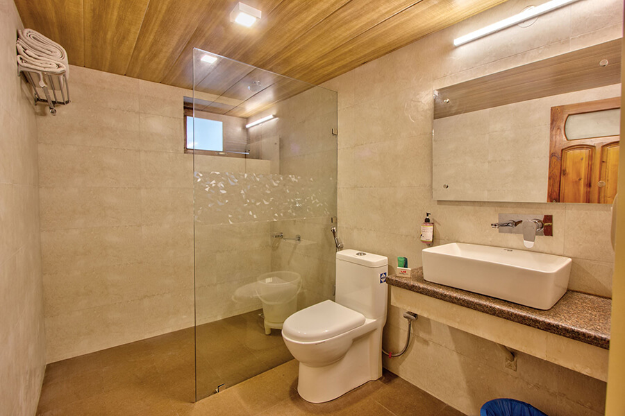 woodstock-inn-economy-room-5